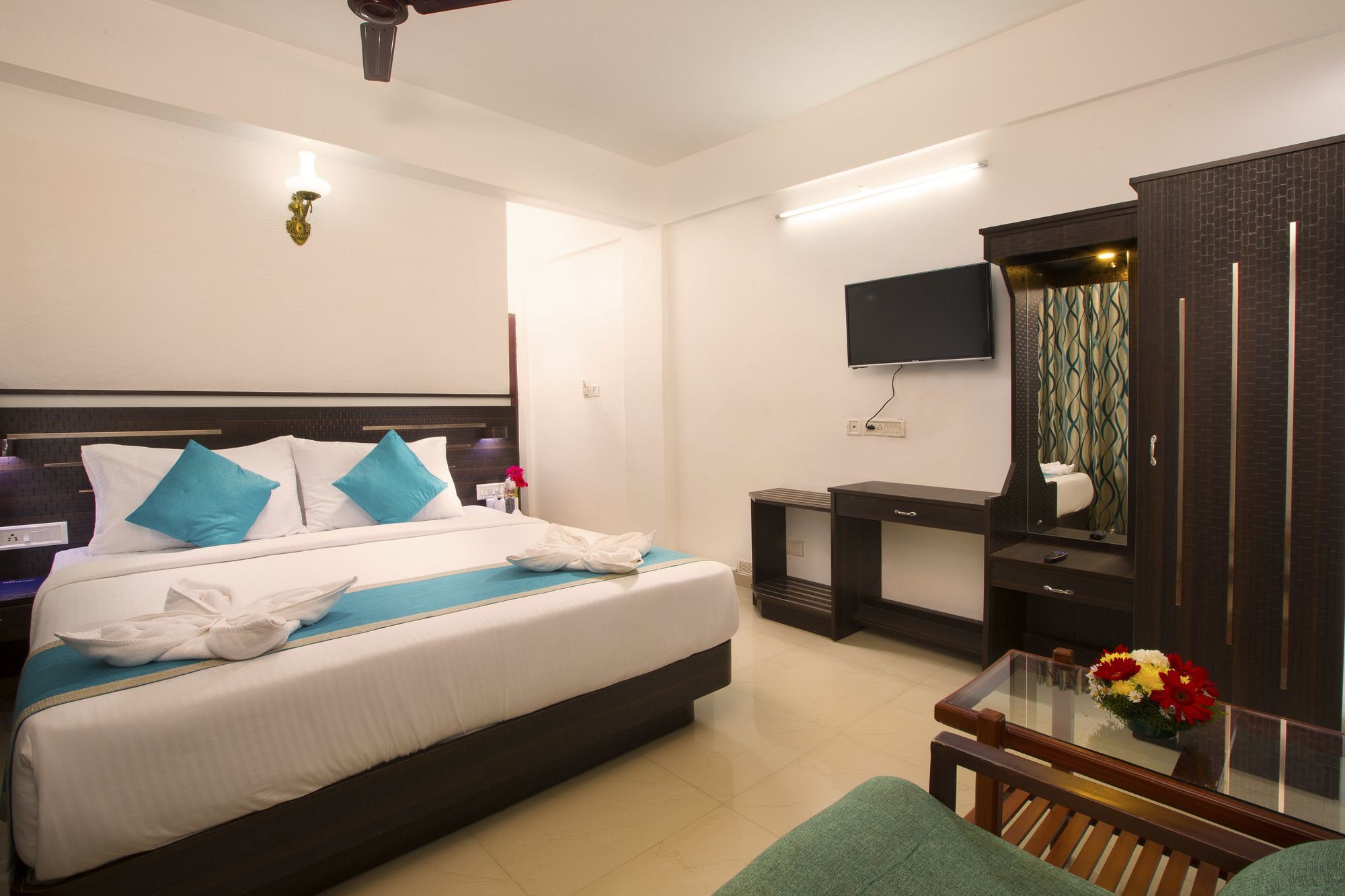 Spice Country Resort Chithirapuram エクステリア 写真