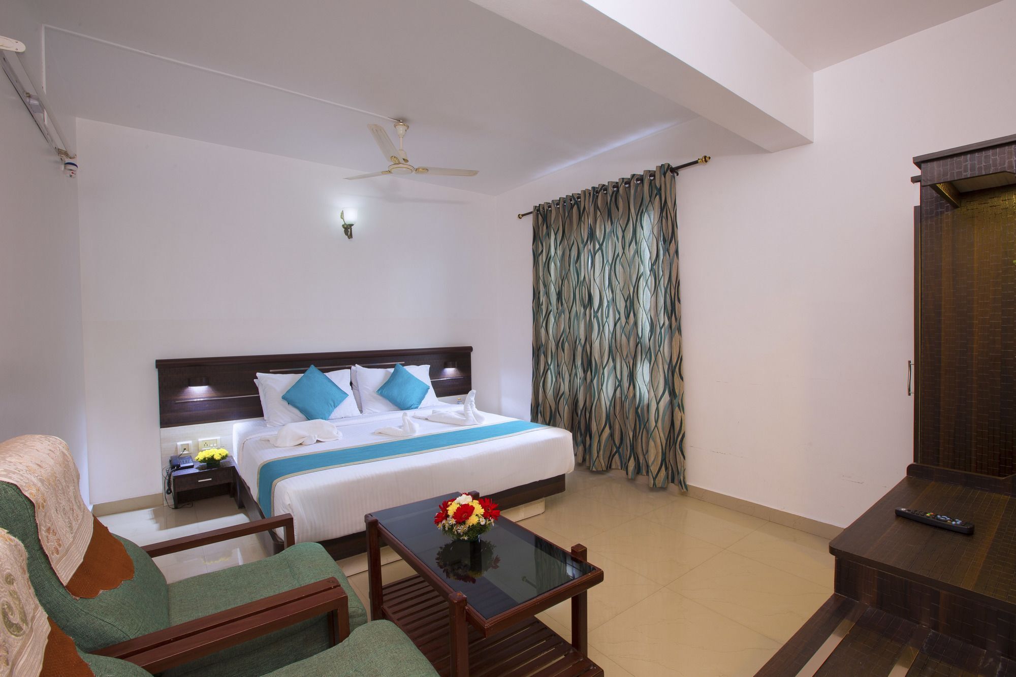 Spice Country Resort Chithirapuram エクステリア 写真