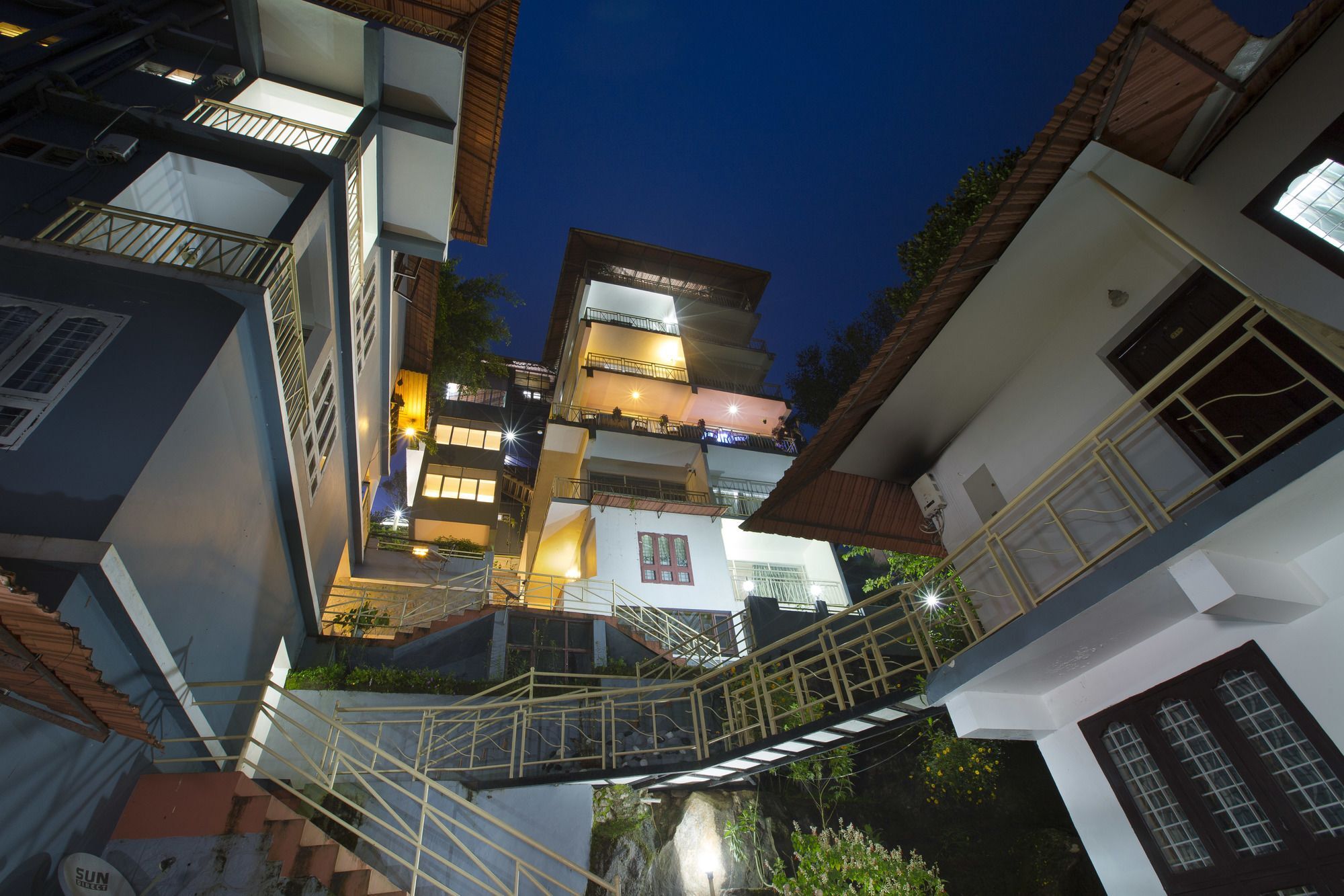 Spice Country Resort Chithirapuram エクステリア 写真